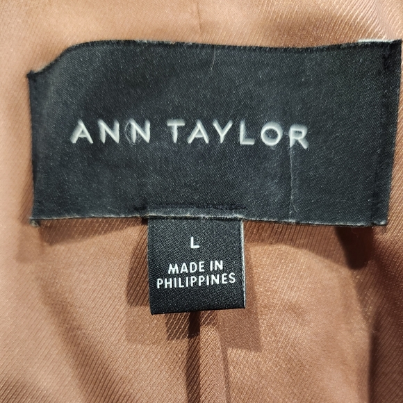 Ann Taylor Tan Wool Double Breasted Coat with Removable Fur Collar - Picture 8 of 9